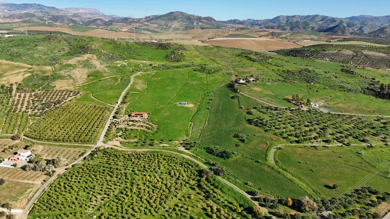 La finca y su paisaje · Fotografía de referencia de San Miguel